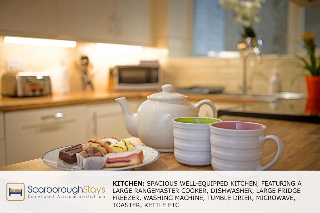 Scarborough Stays - Luxury Townhouse Ideal For Large Groups - Hot Tub ภายนอก รูปภาพ